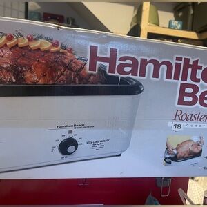Hamilton Beach 18 Quart Roaster Oven with Red Indicator